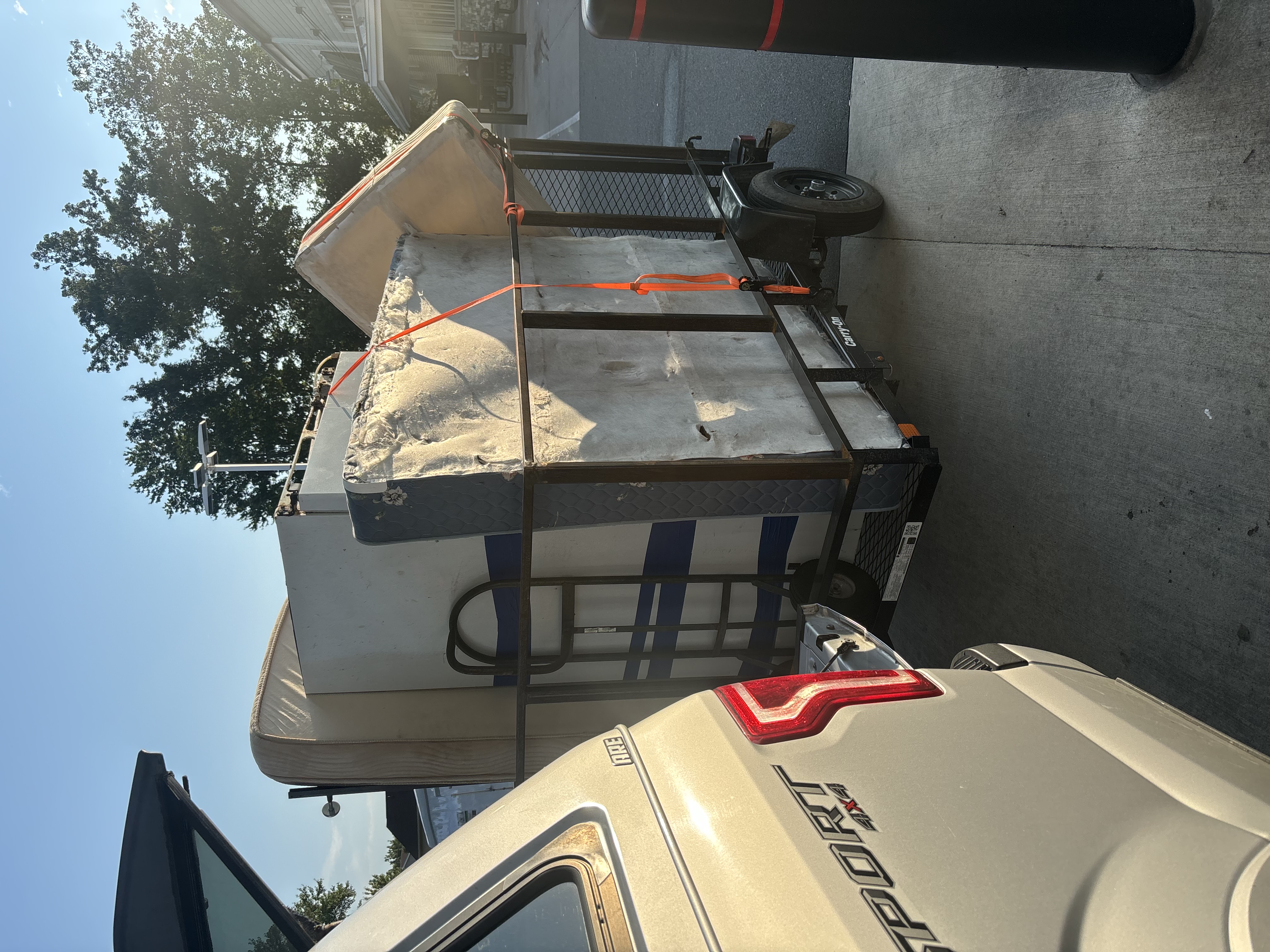 Avatar for Sandy Feet Junk Removal