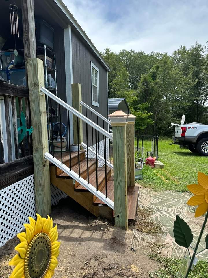 Avatar for Dizzy Deck and Floors