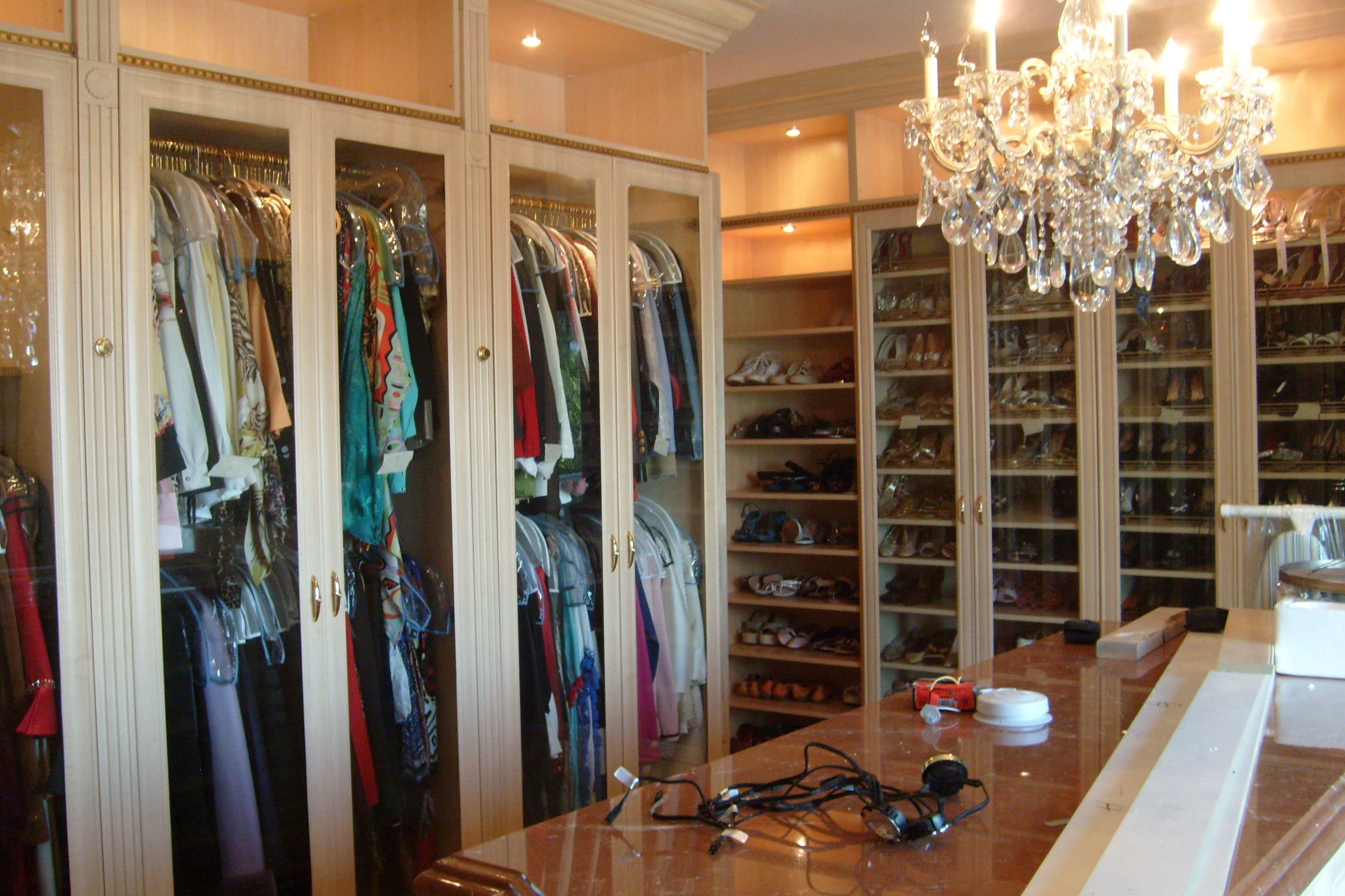 Avatar for R F Wood & Design LLC, German Carpentry and Woodwork