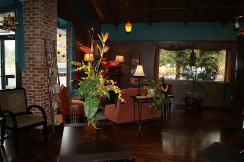 Paragon Salon 