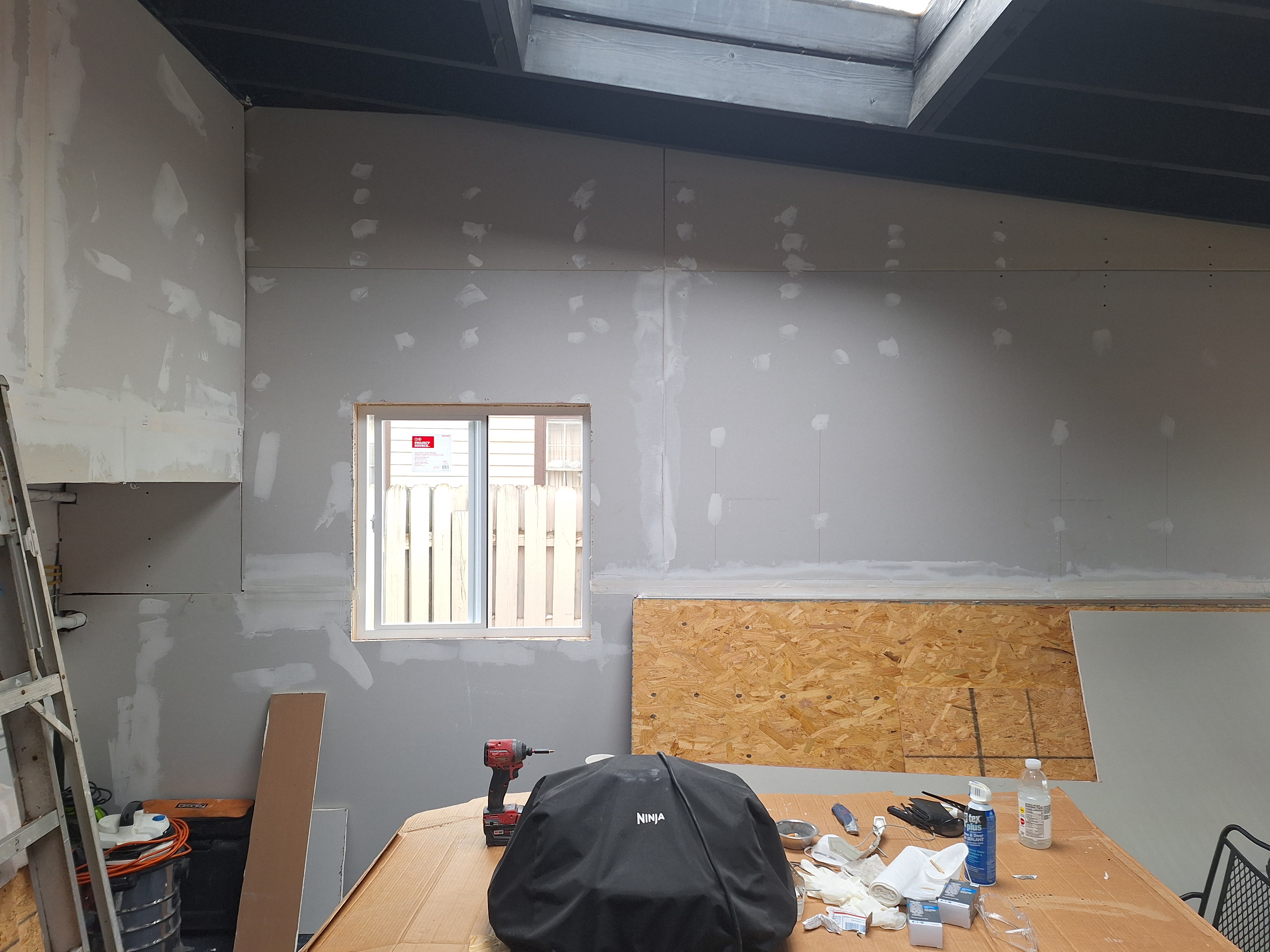 Avatar for Bottoms up painting and serices