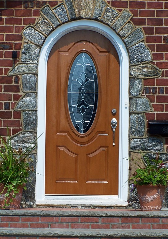 Arch top door