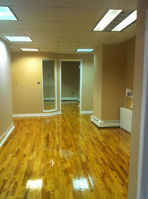 OFFICE INTERIOR