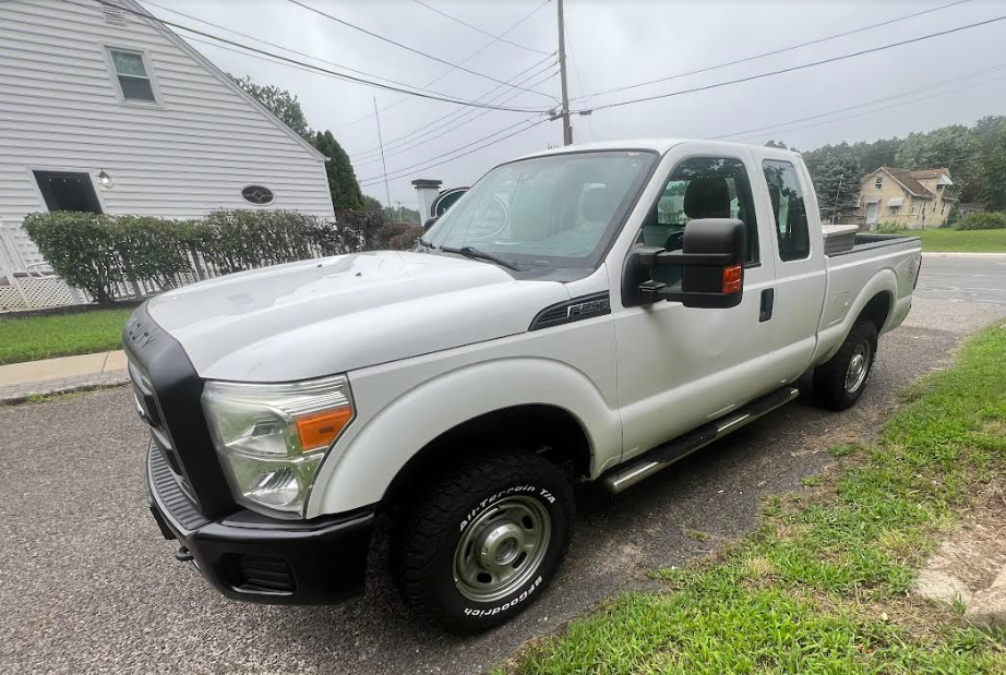 Avatar for Jared' Junk and Haul