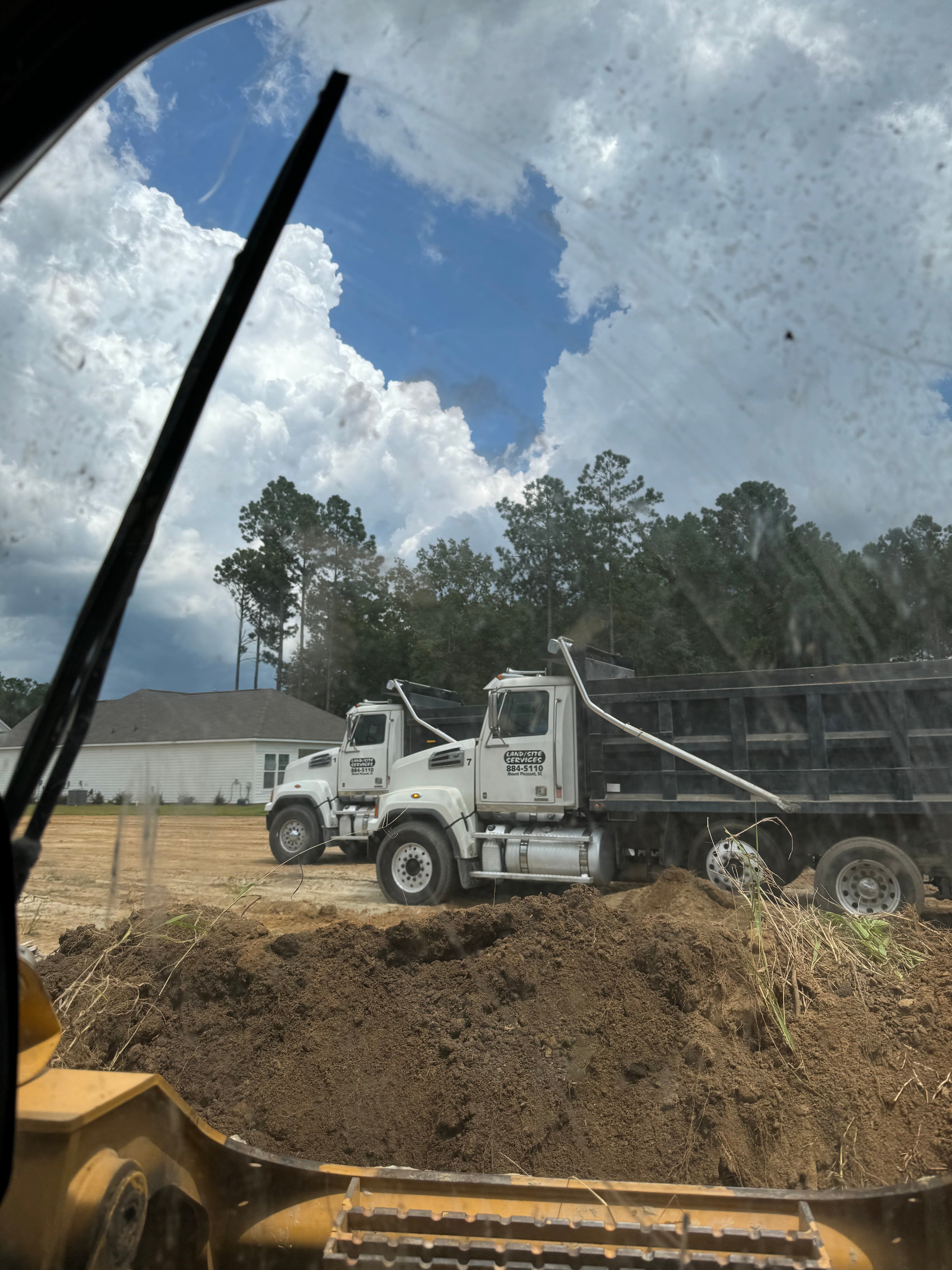 Avatar for Land site services