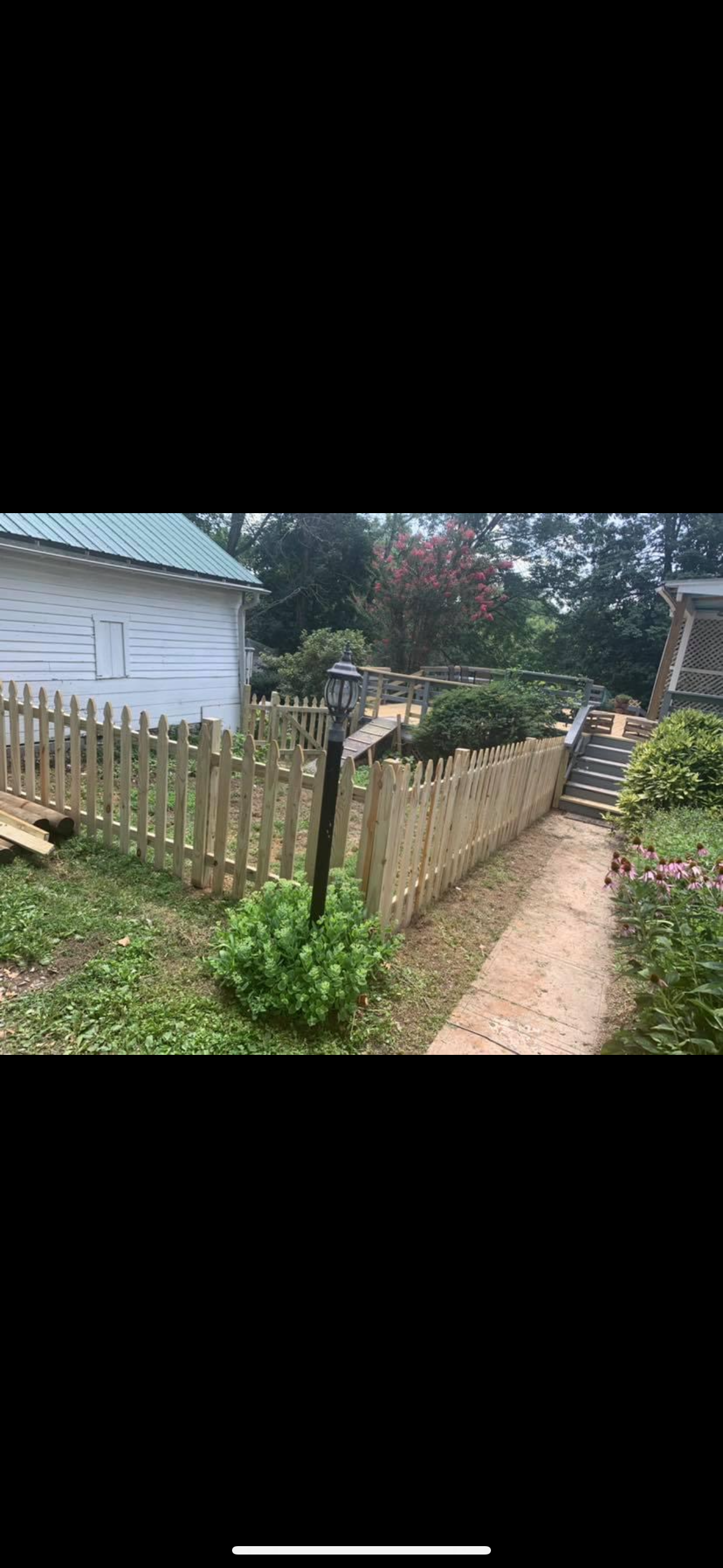 Avatar for Brezzy Bee Cleaning