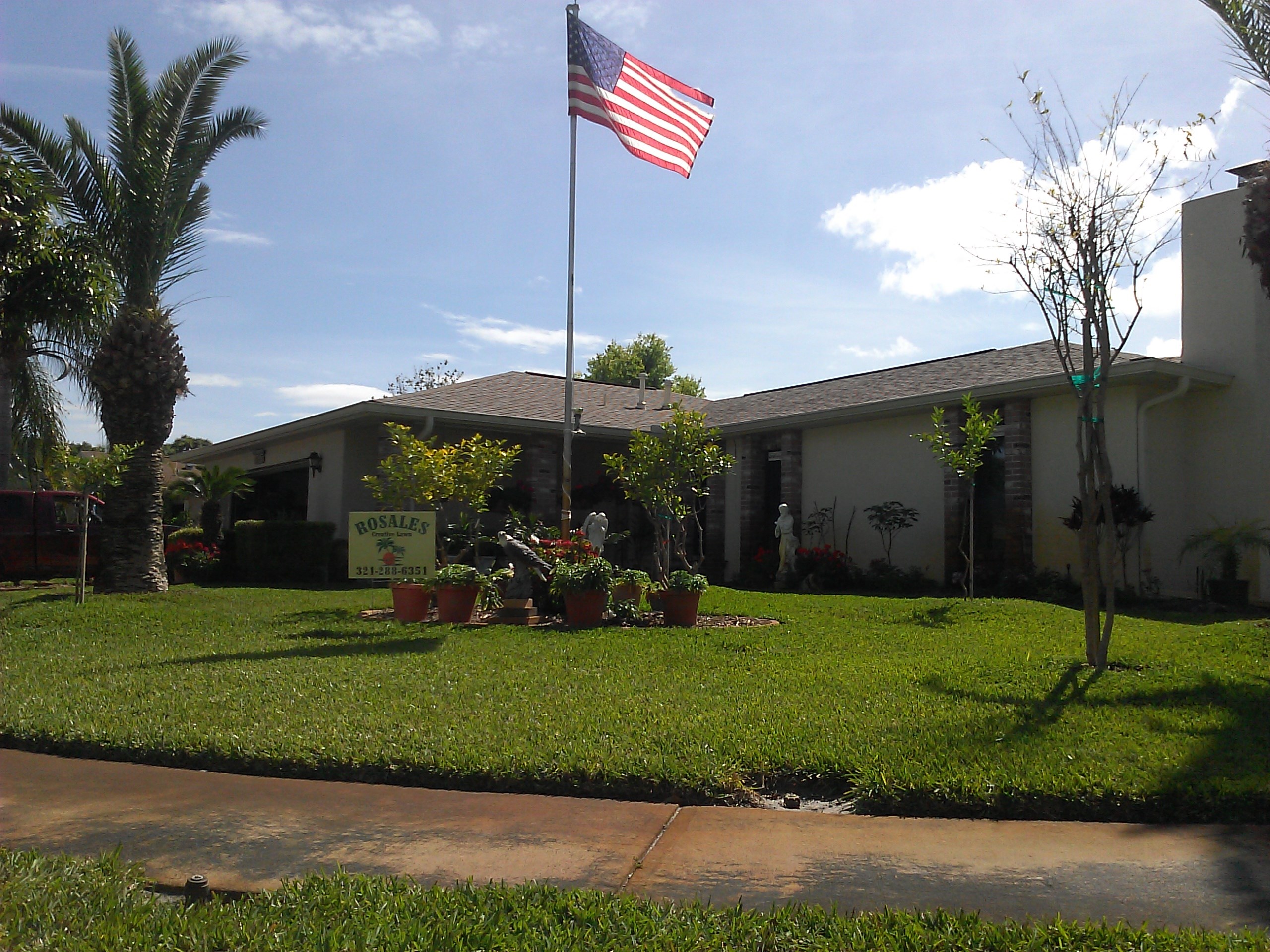 Avatar for Rosales Creative Lawn Inc