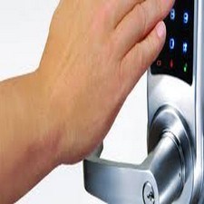 Safe & Key Store logo