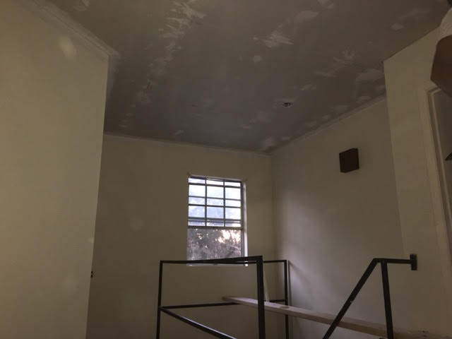 Avatar for DeeZee Custom Construction & Specialty Fencing