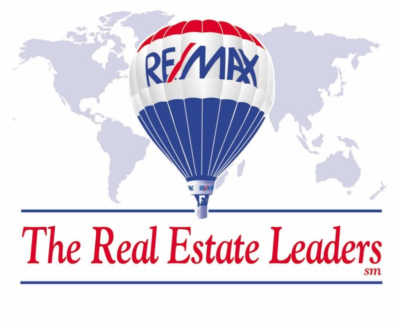 Kevin and Darlene, RE/MAX SPECIALISTS logo