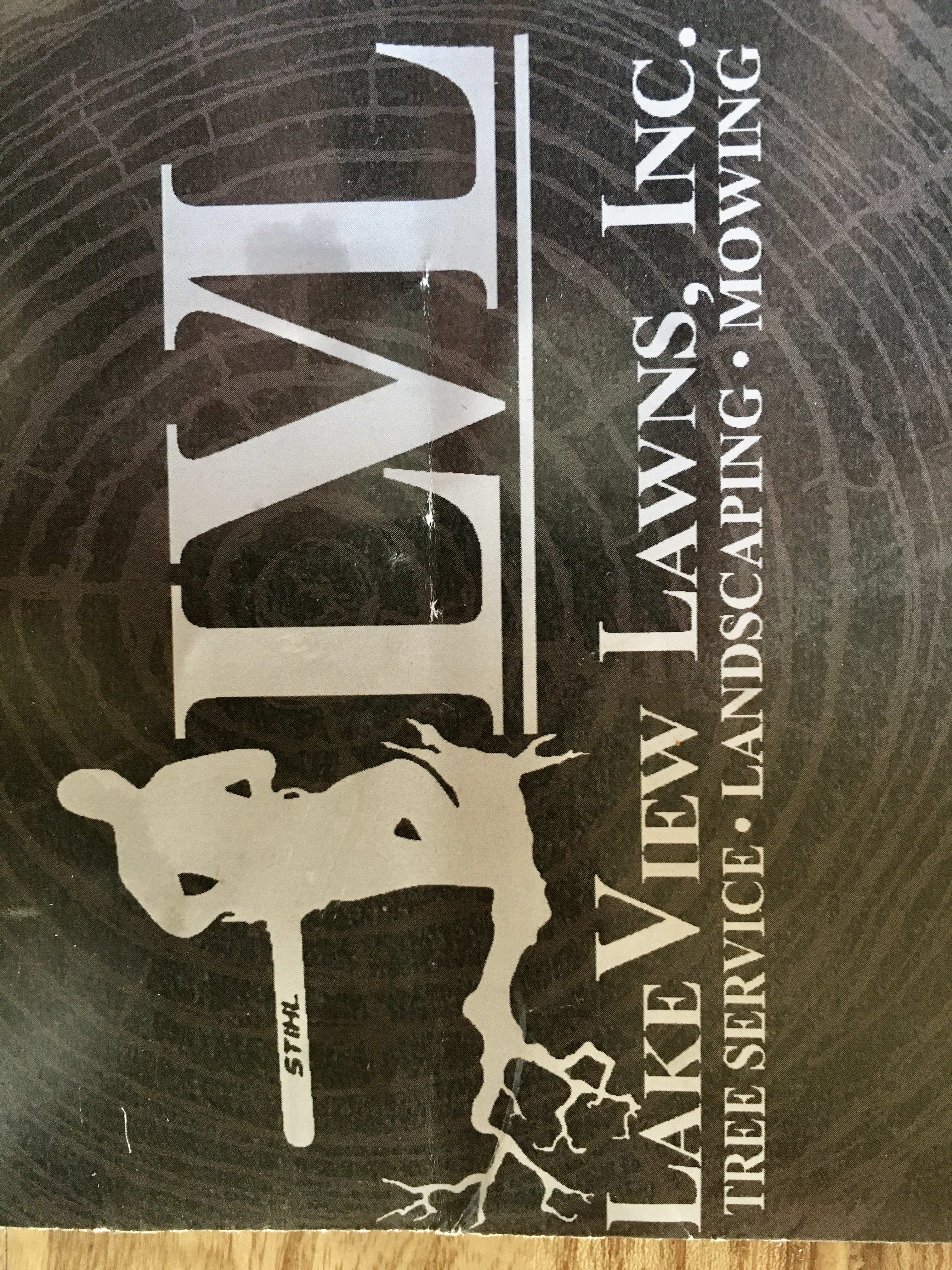 Lake View Lawns logo