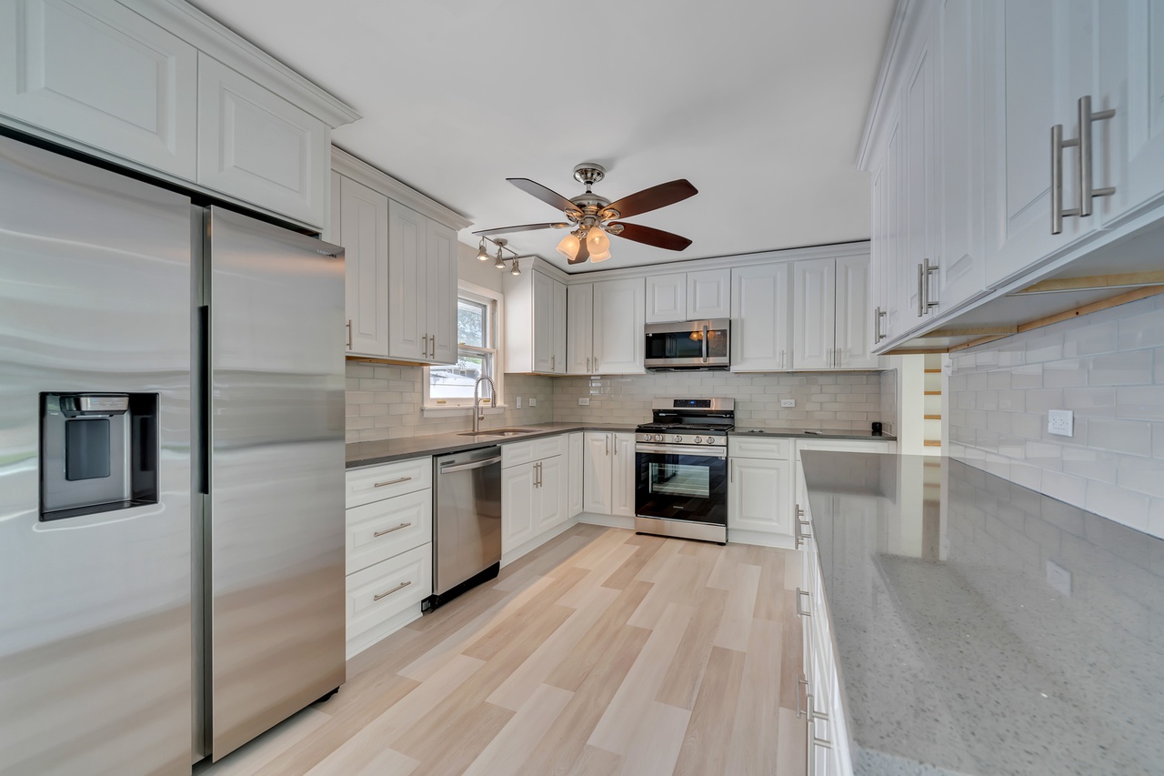 Avatar for Modern Forms LLC