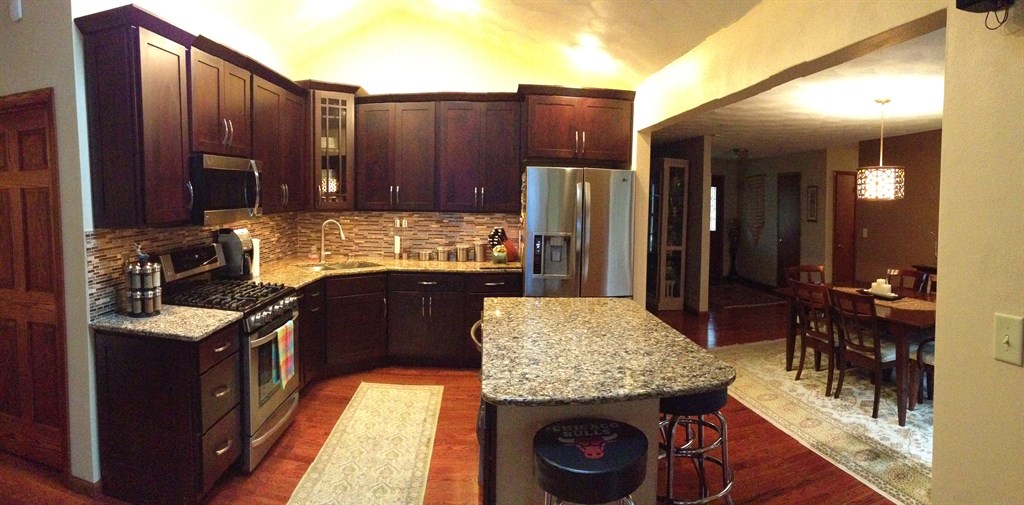 Open Kitchen