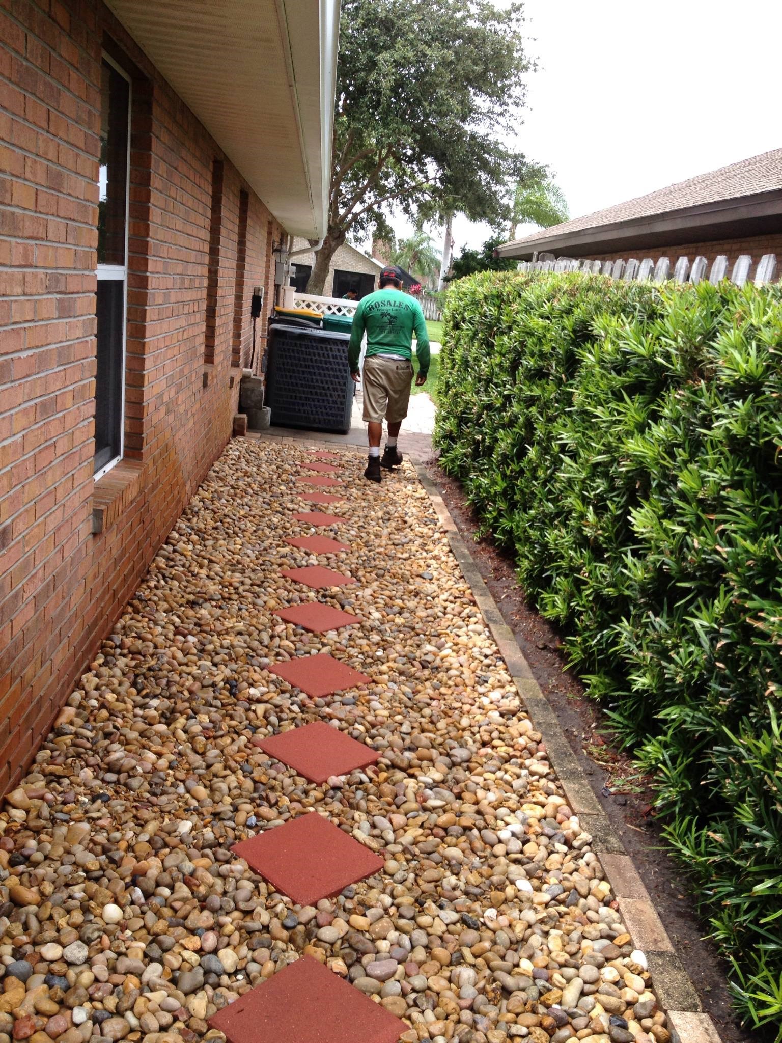 Avatar for Rosales Creative Lawn Inc