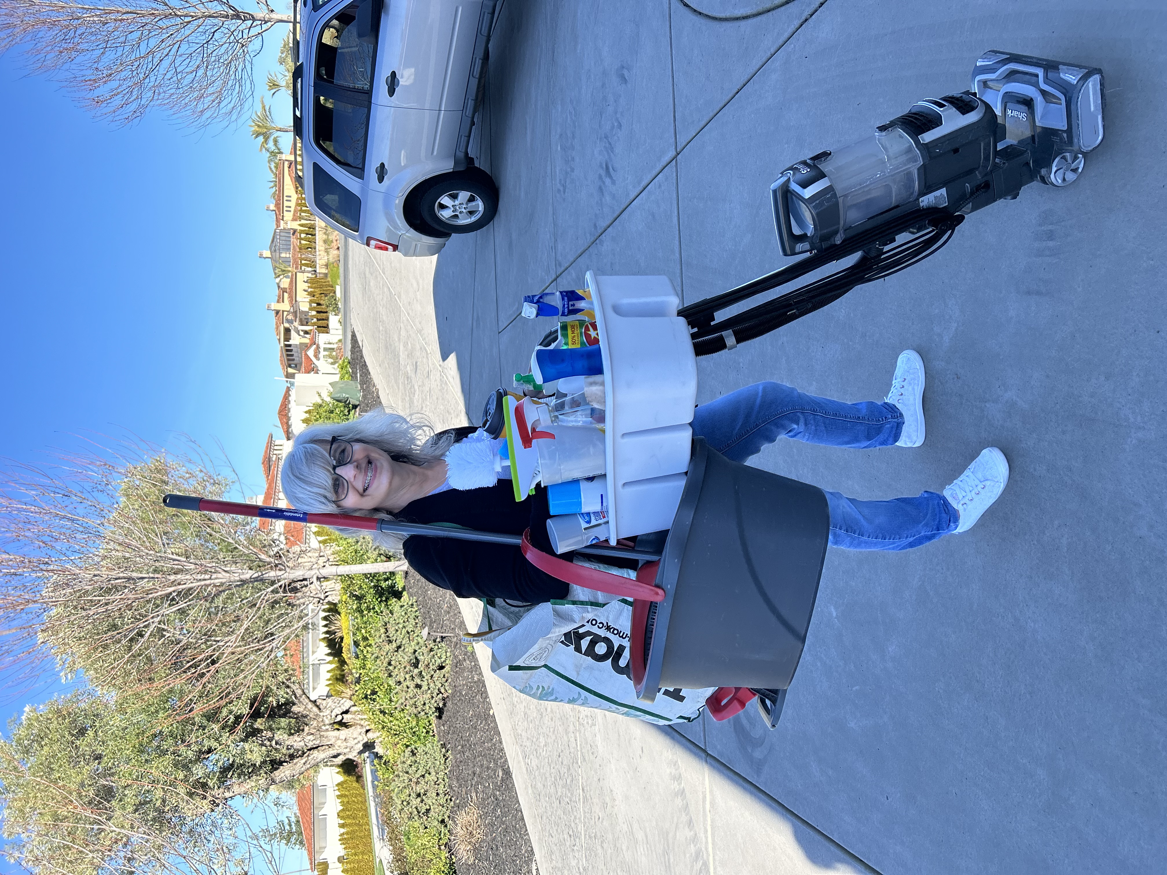 Avatar for Yvette petrowicz 