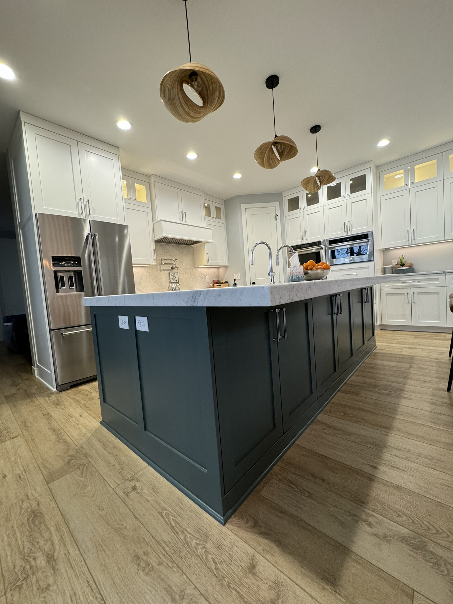 Avatar for Nick Estvold Cabinet Painting and Wood Design