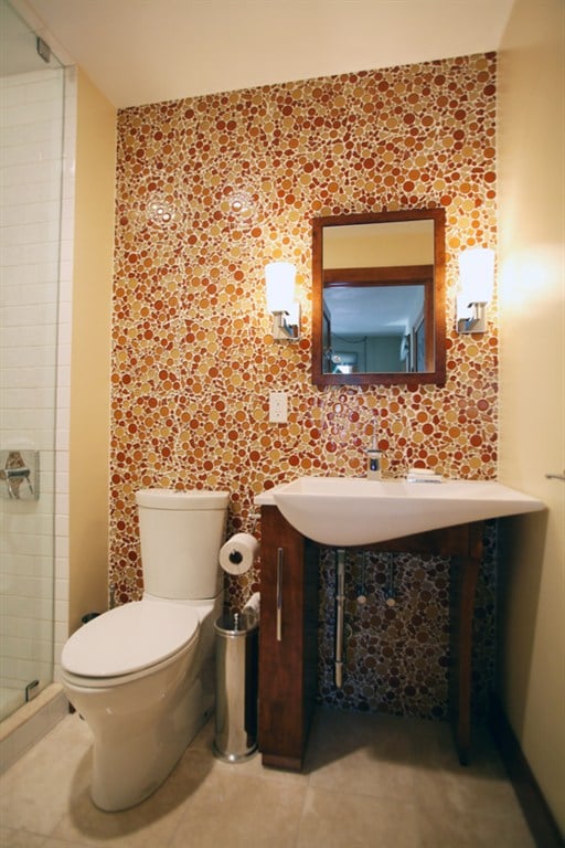 wal of round glass tiles