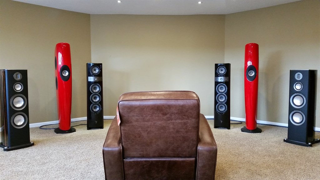Floor Speaker Demo Room