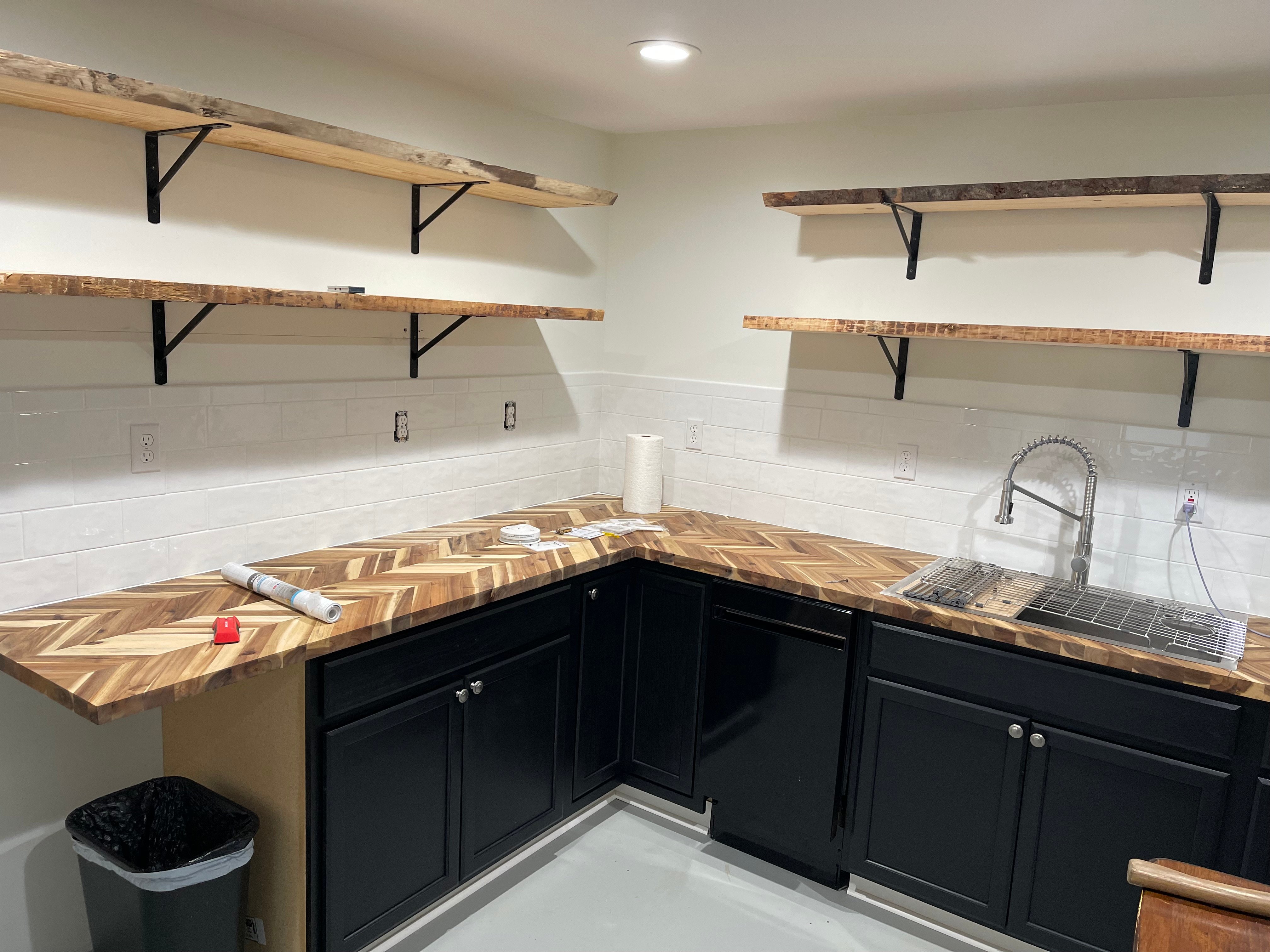 Avatar for Dolly Construction LLC