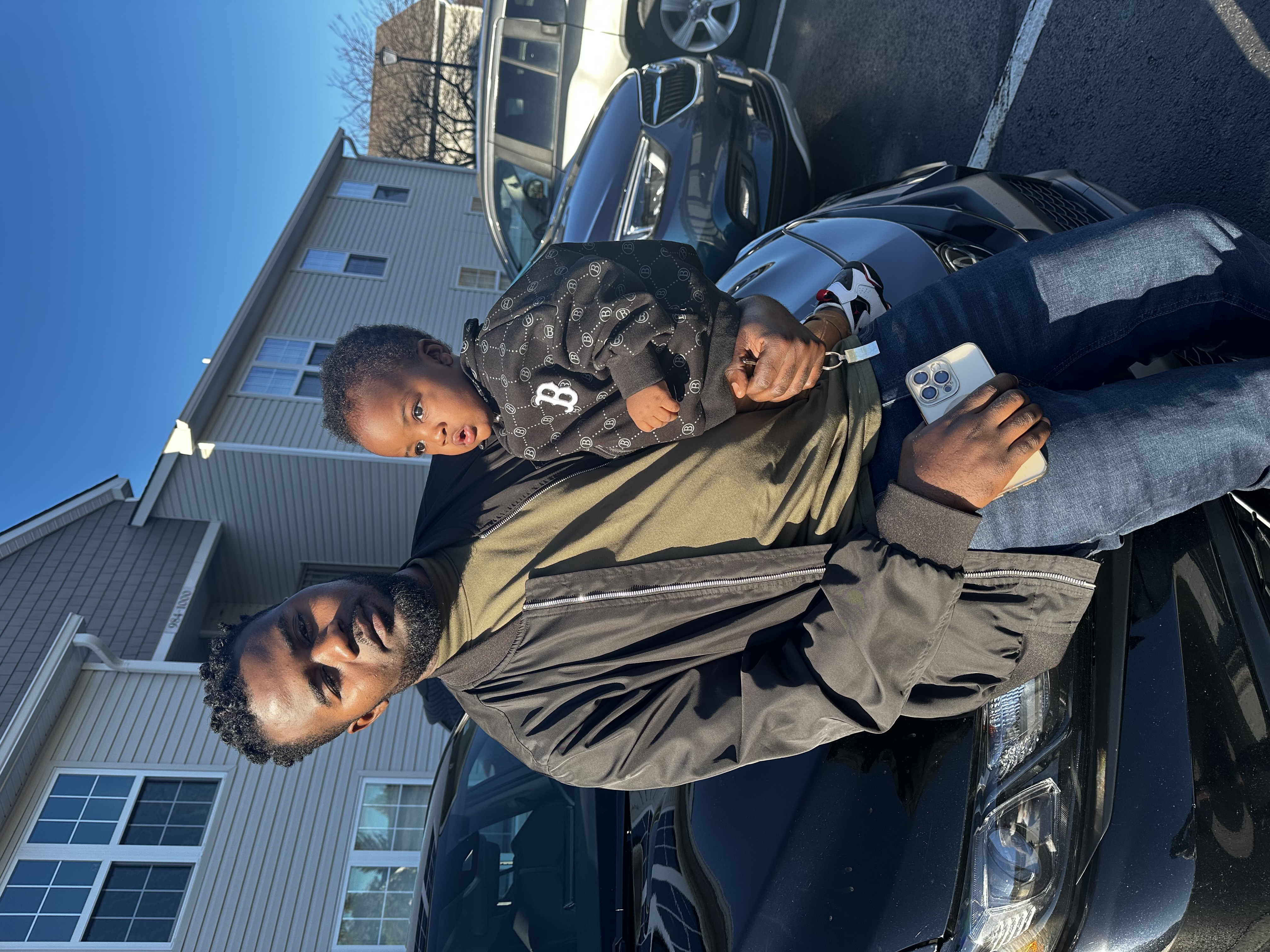 Avatar for Yzee Movers