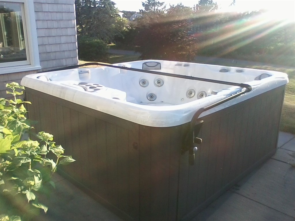 Cape Cod Hot Tub Move