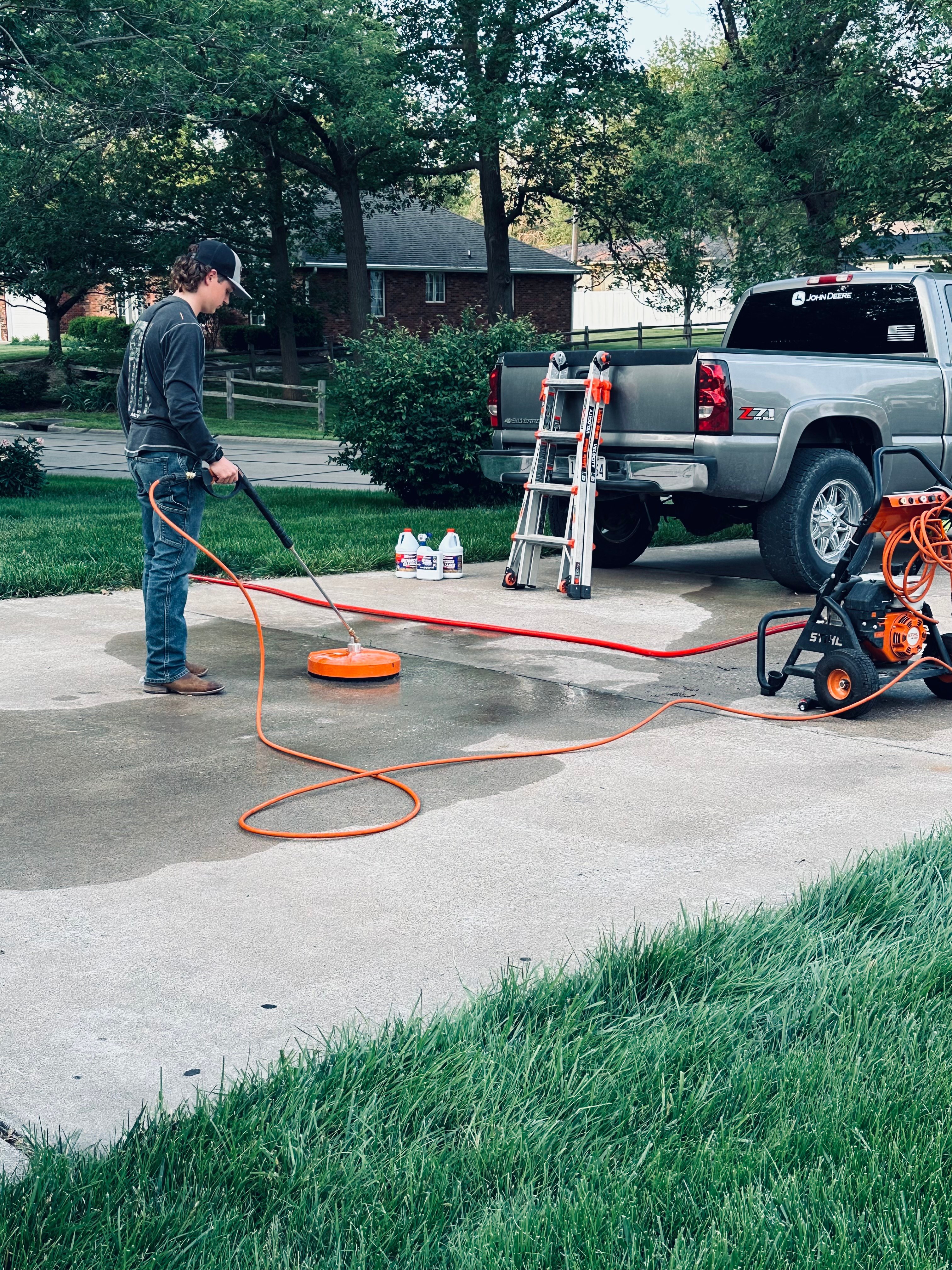 Avatar for Devon's Yard & Care LLC