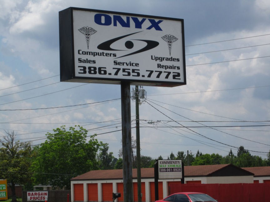 Onyx Sign