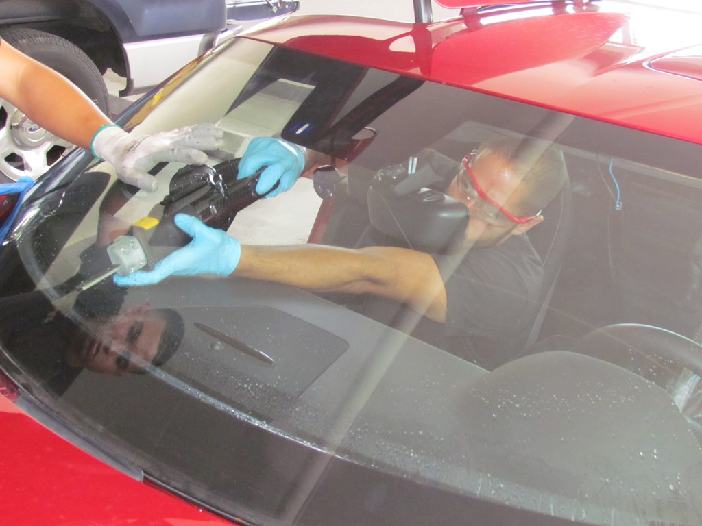SLS windshield removal