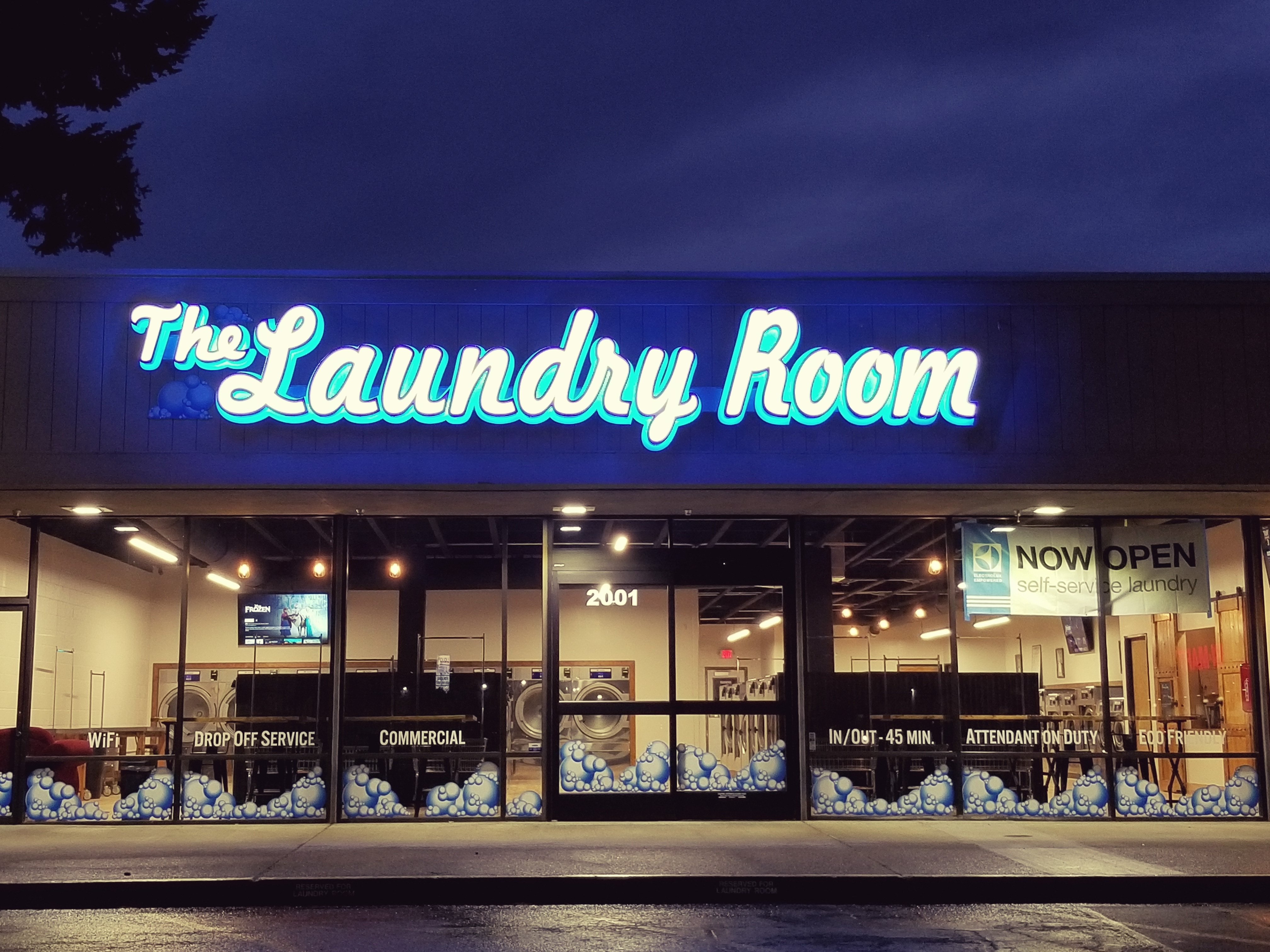 The Laundry Room Westside logo