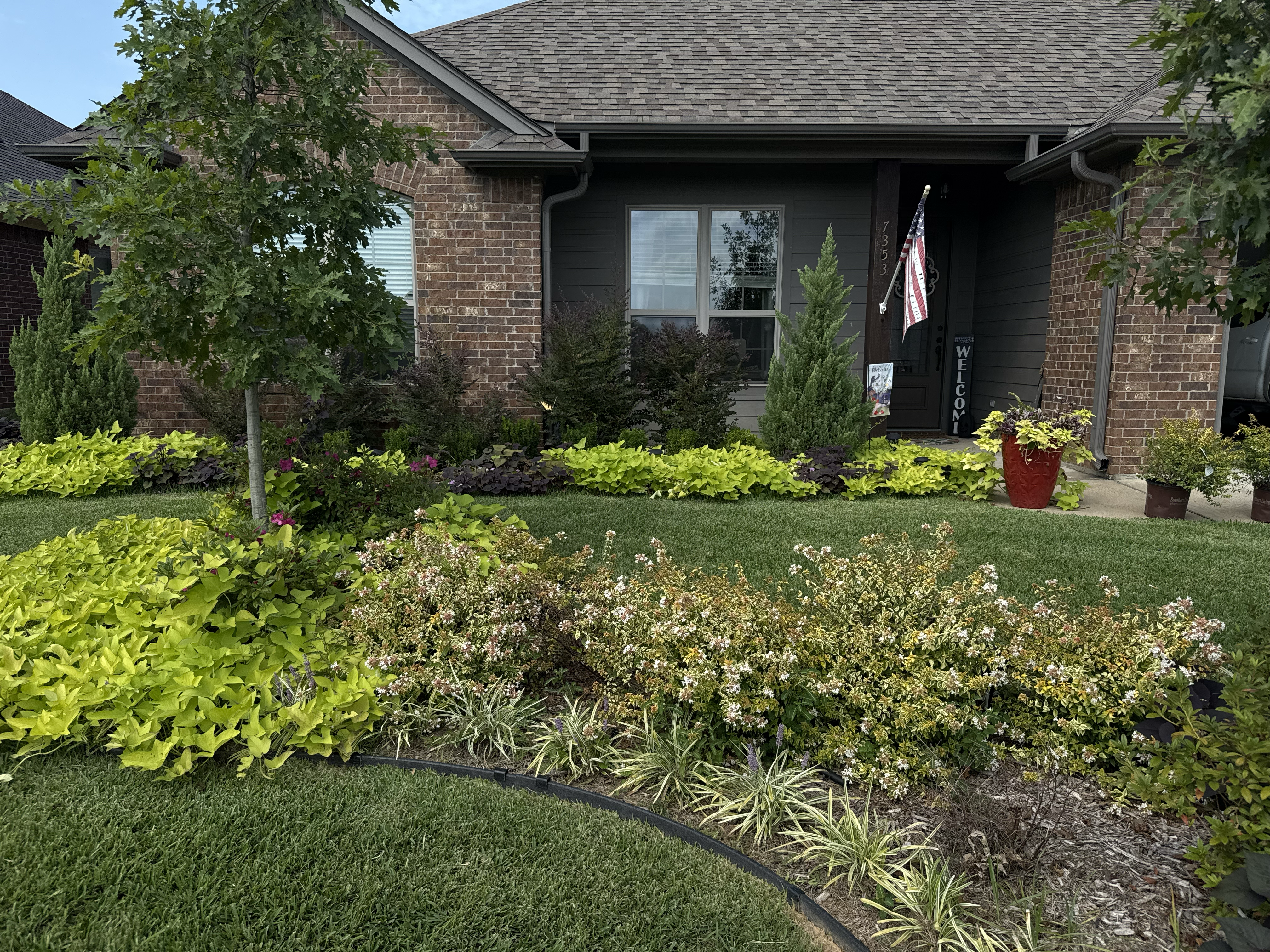 Logo for Integrity Home and Outdoor Solutions, Co.