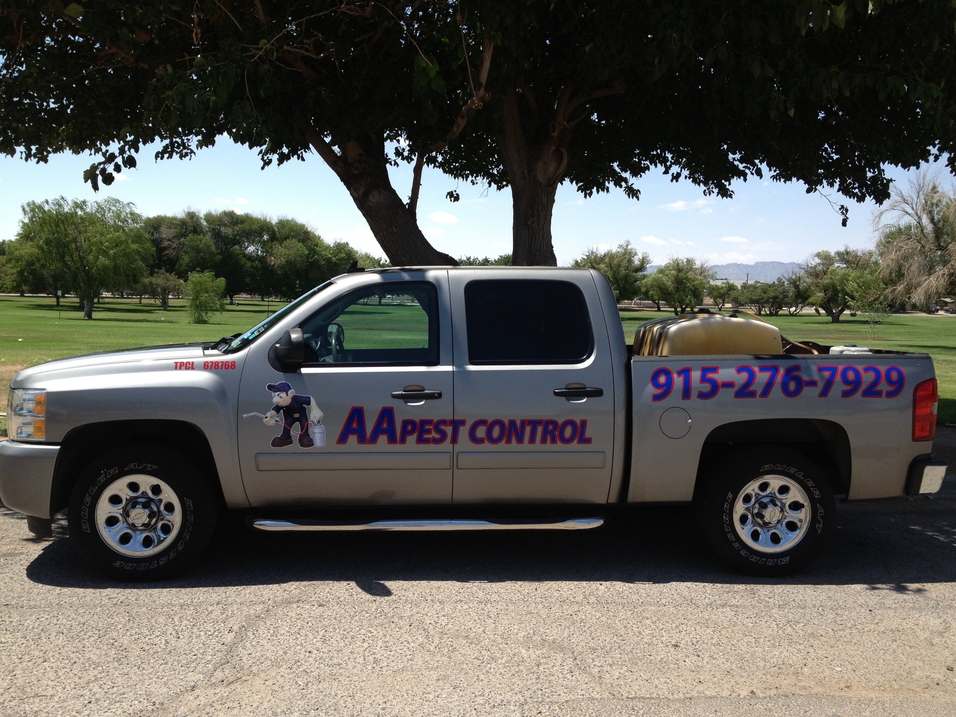 A A Pest Control logo