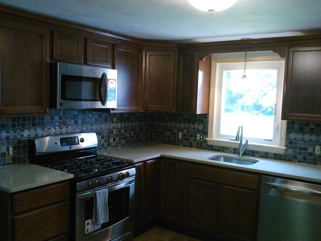 complete kitchen