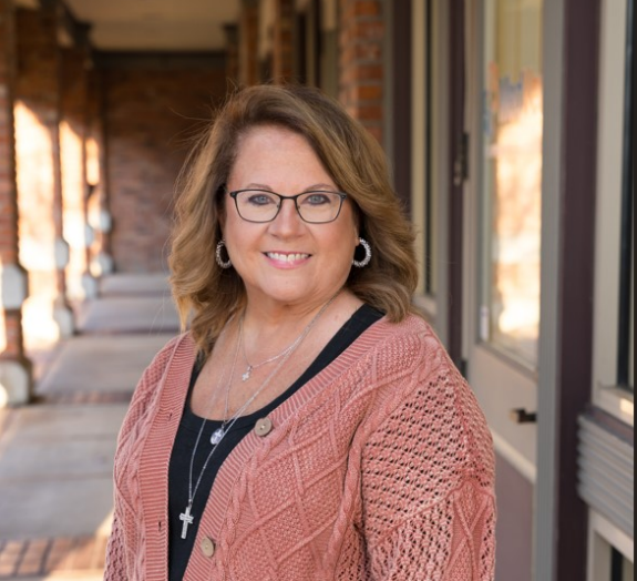 Avatar for Waters Edge Design - Decorating Den Interiors