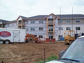 Willow Creek Construction LLC logo