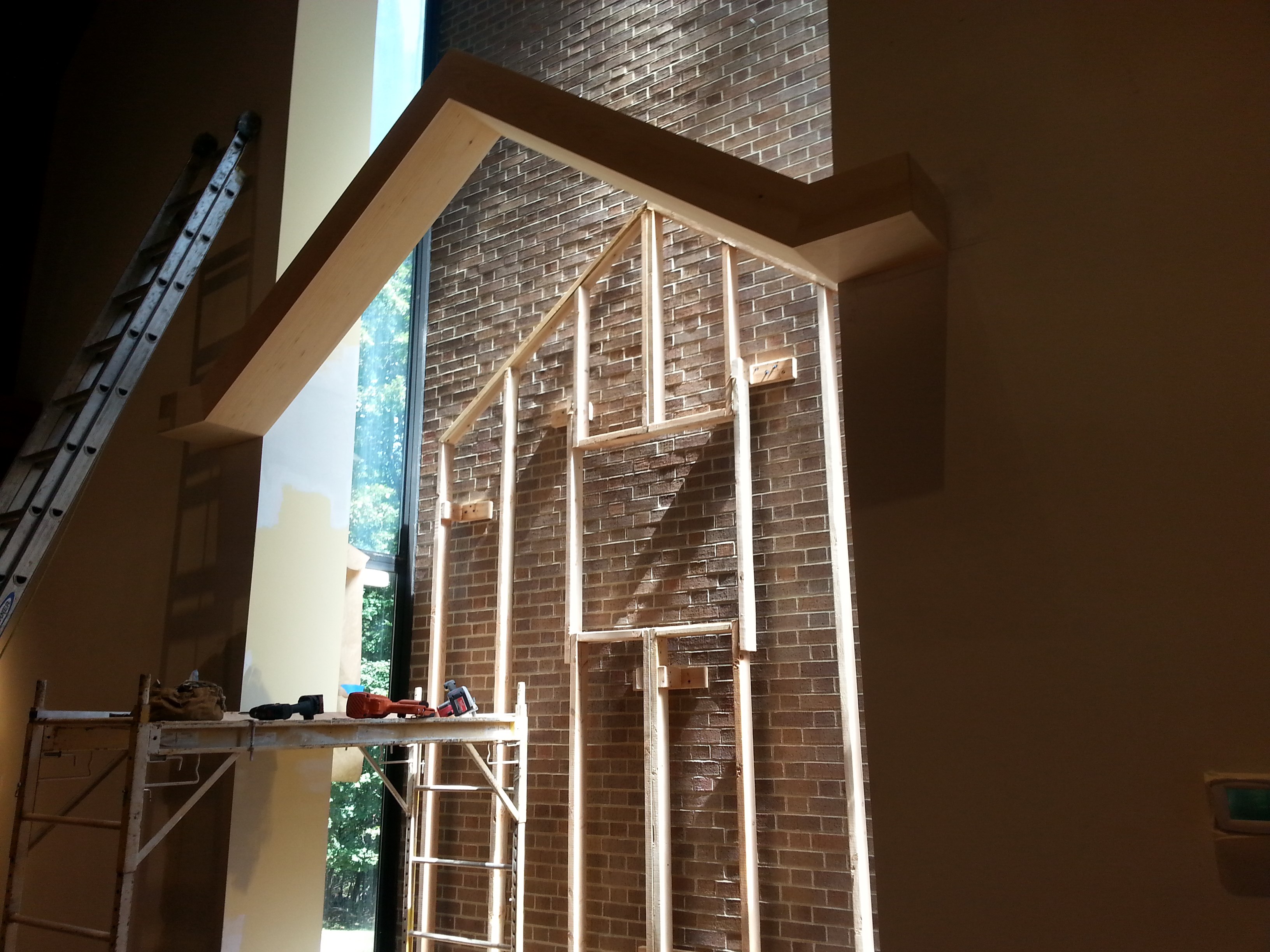 DeRito Carpentry logo