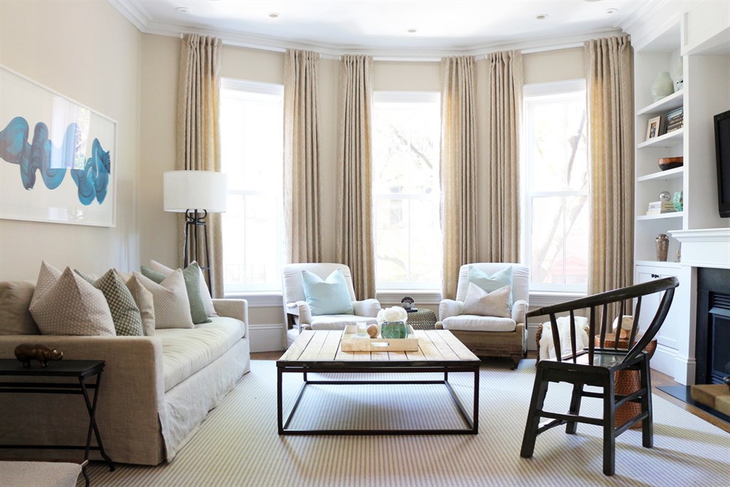 Beautiful, airy living room. 