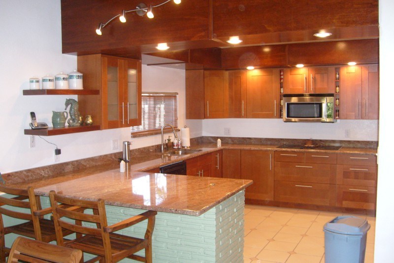 Avatar for R F Wood & Design LLC, German Carpentry and Woodwork