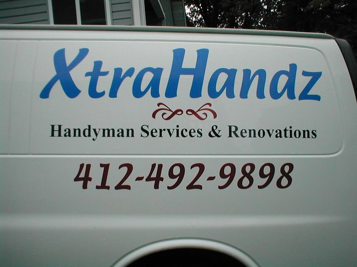 XtraHandz logo