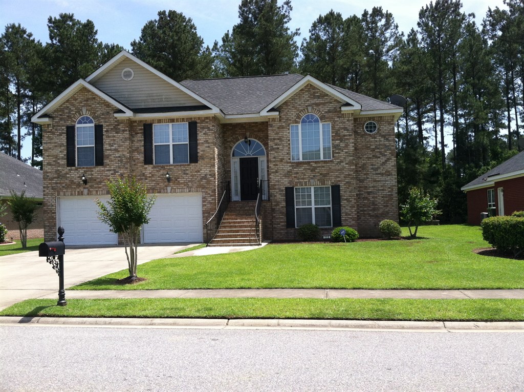 House in Pooler Neighborhood, Arbour