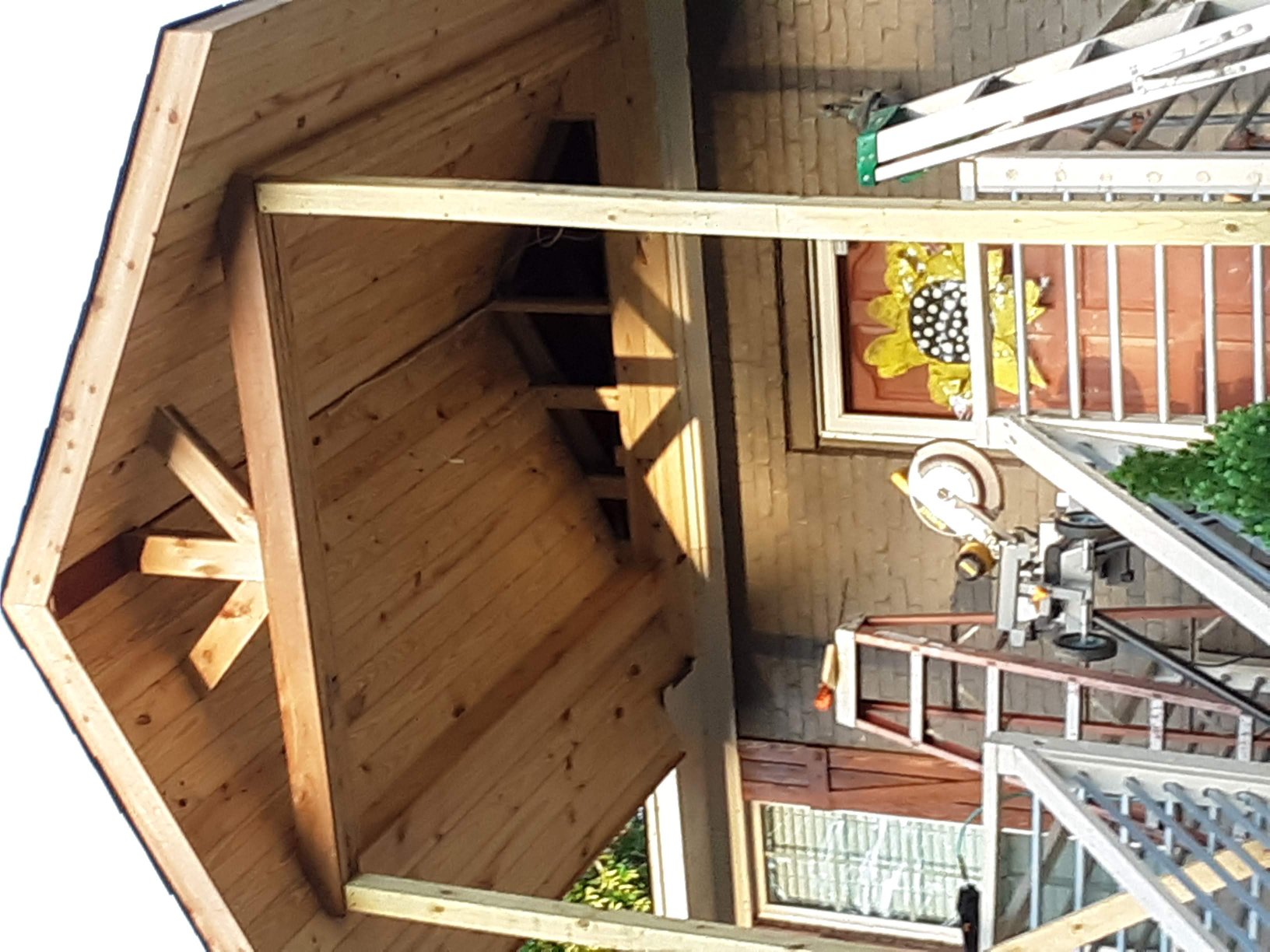 Avatar for Gus Wind's Custom Deck Construction & Repair