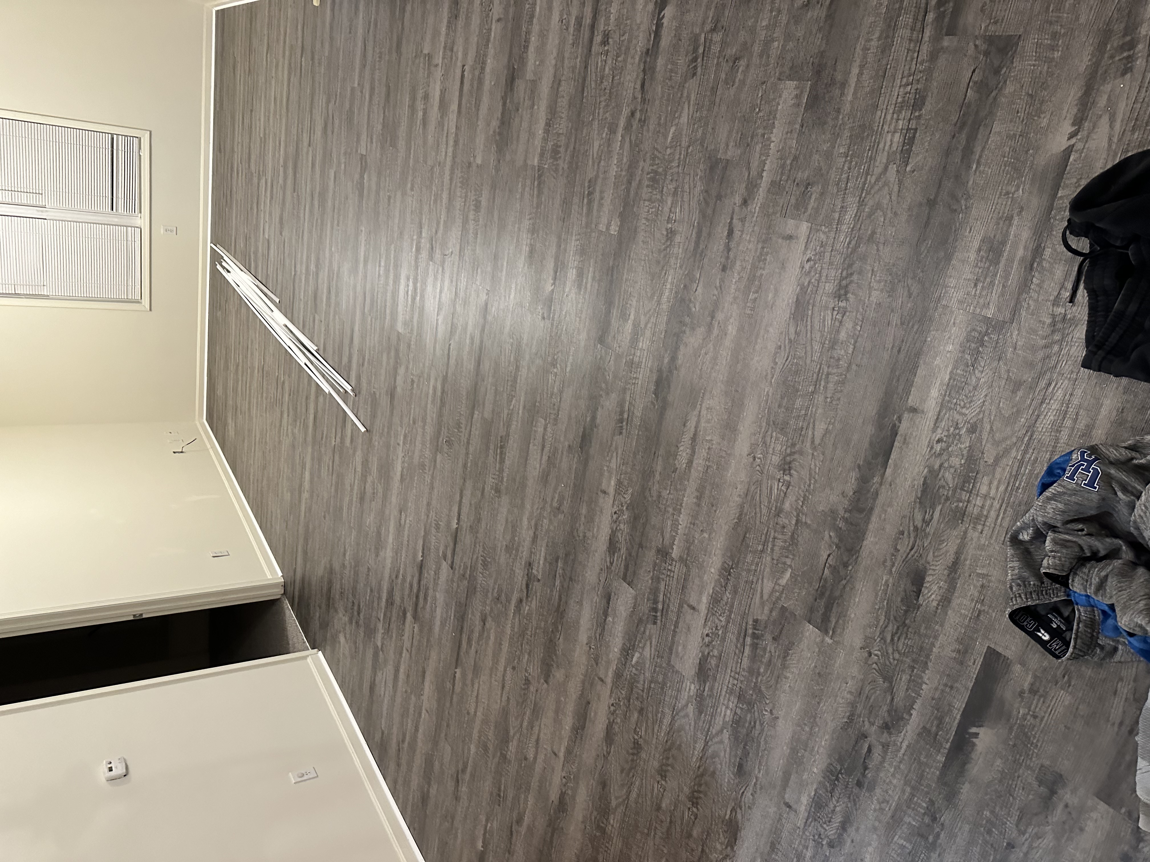 Flooring installer logo