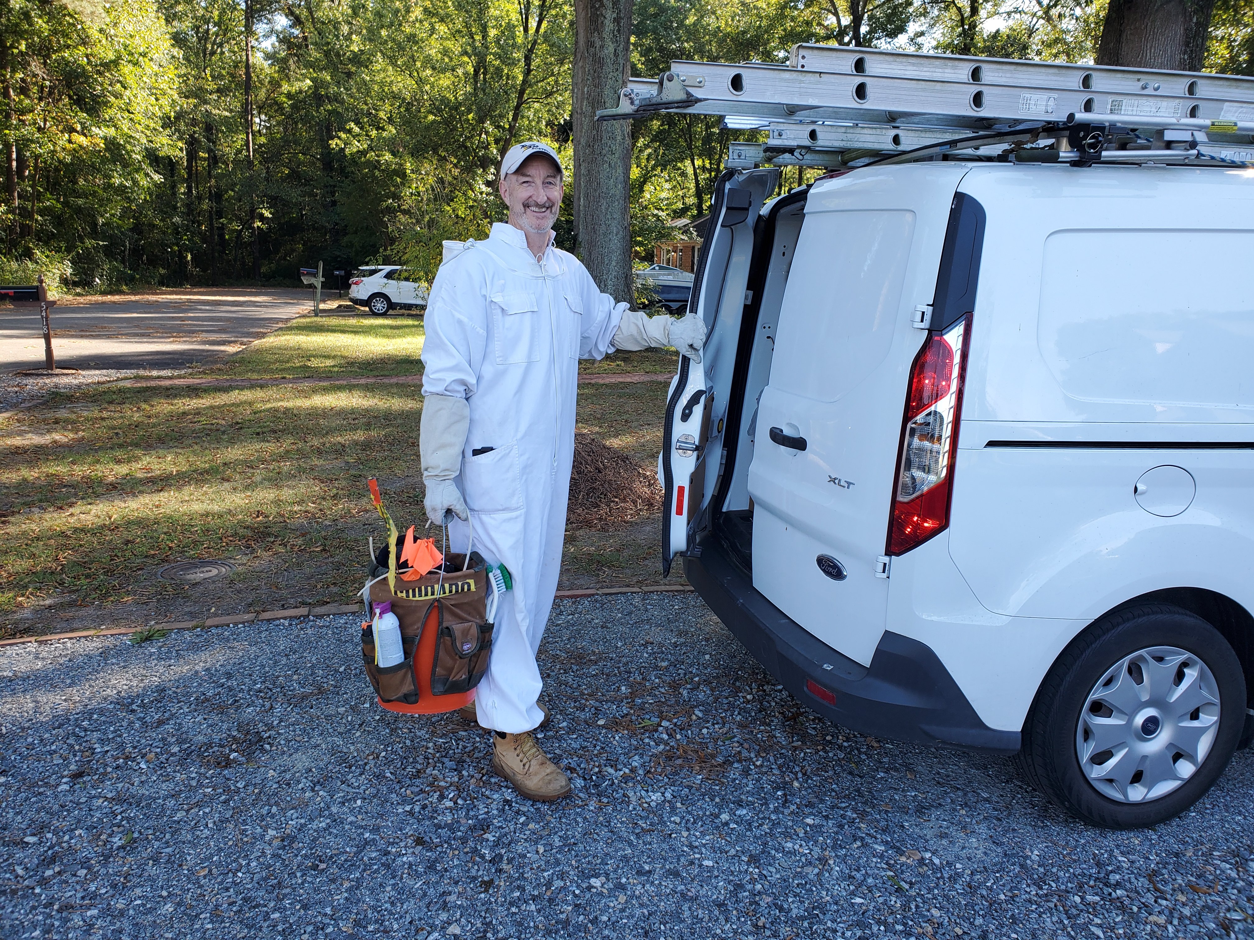 Avatar for Bee Busters Inc