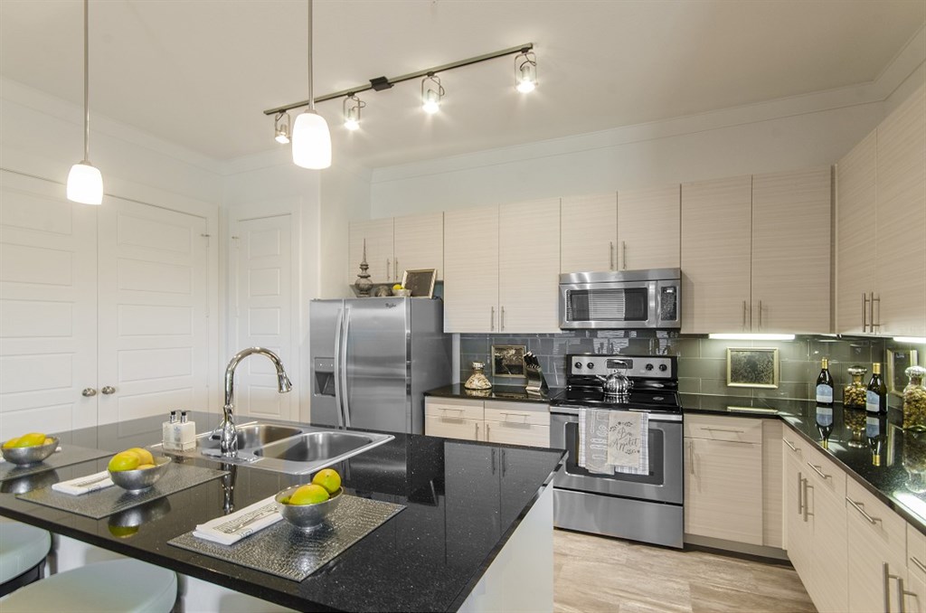 Modern / Upscale 