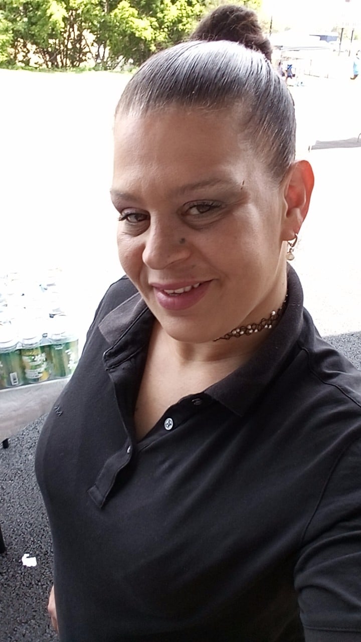 Avatar for Yomaras bartender and cleaning services