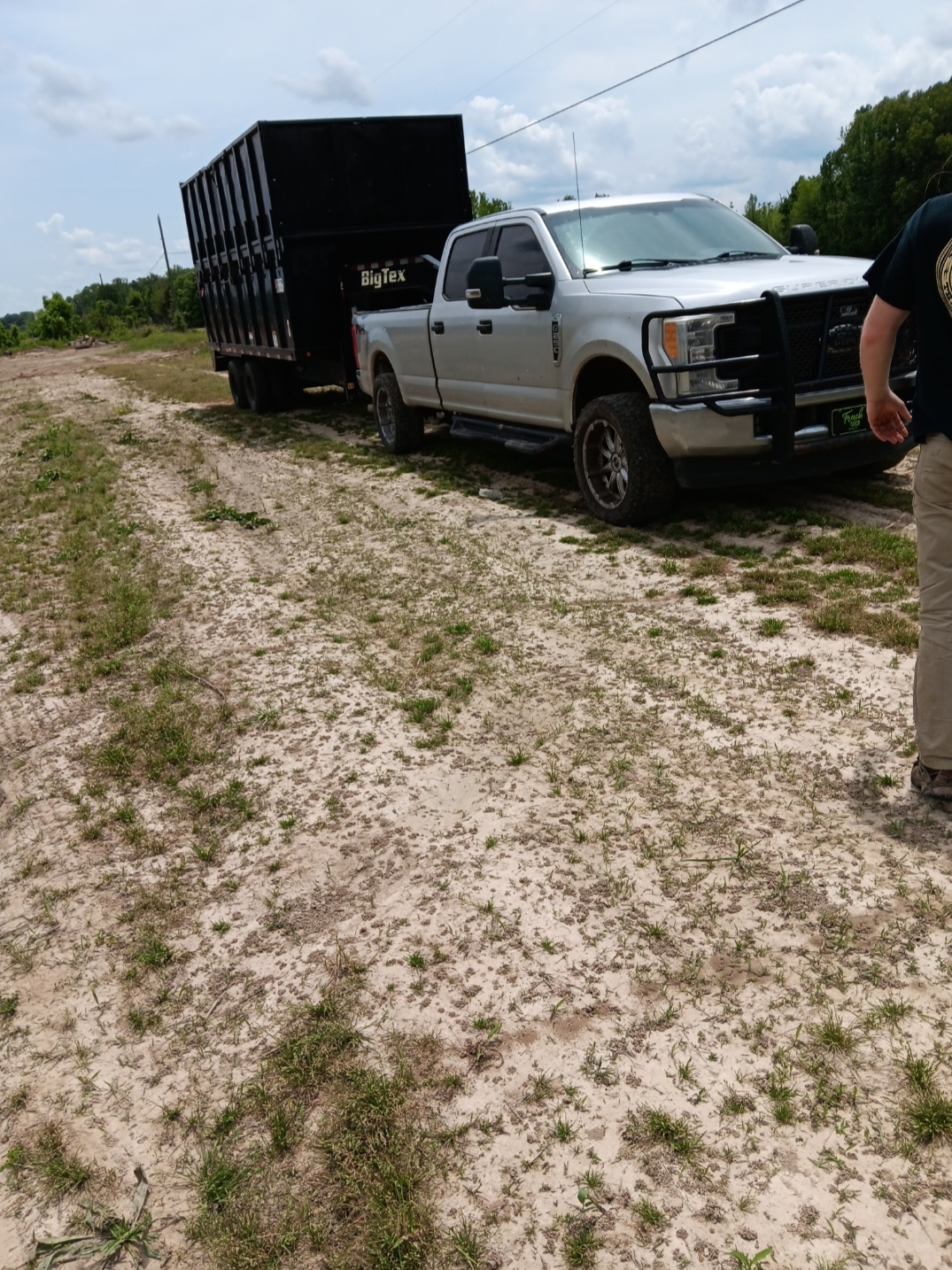 Avatar for Trustworthy Junk haulers