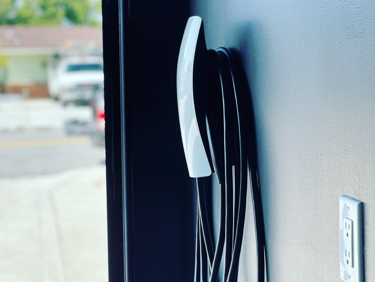 Smart Plug EV logo