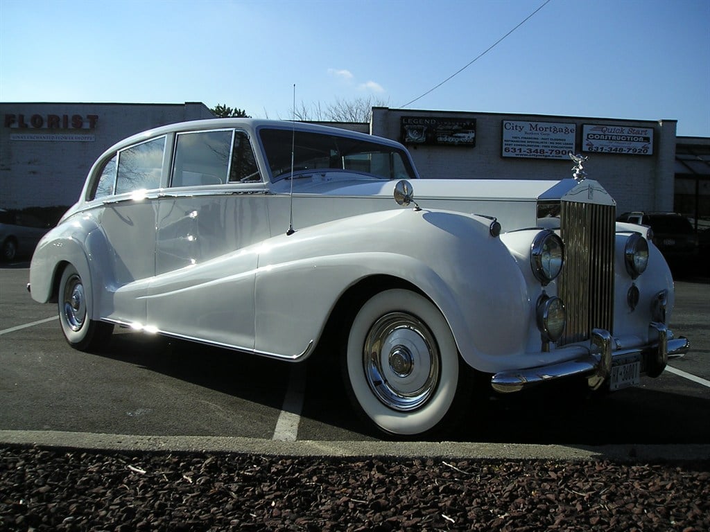 Award Winning 1955 Rolls Royce