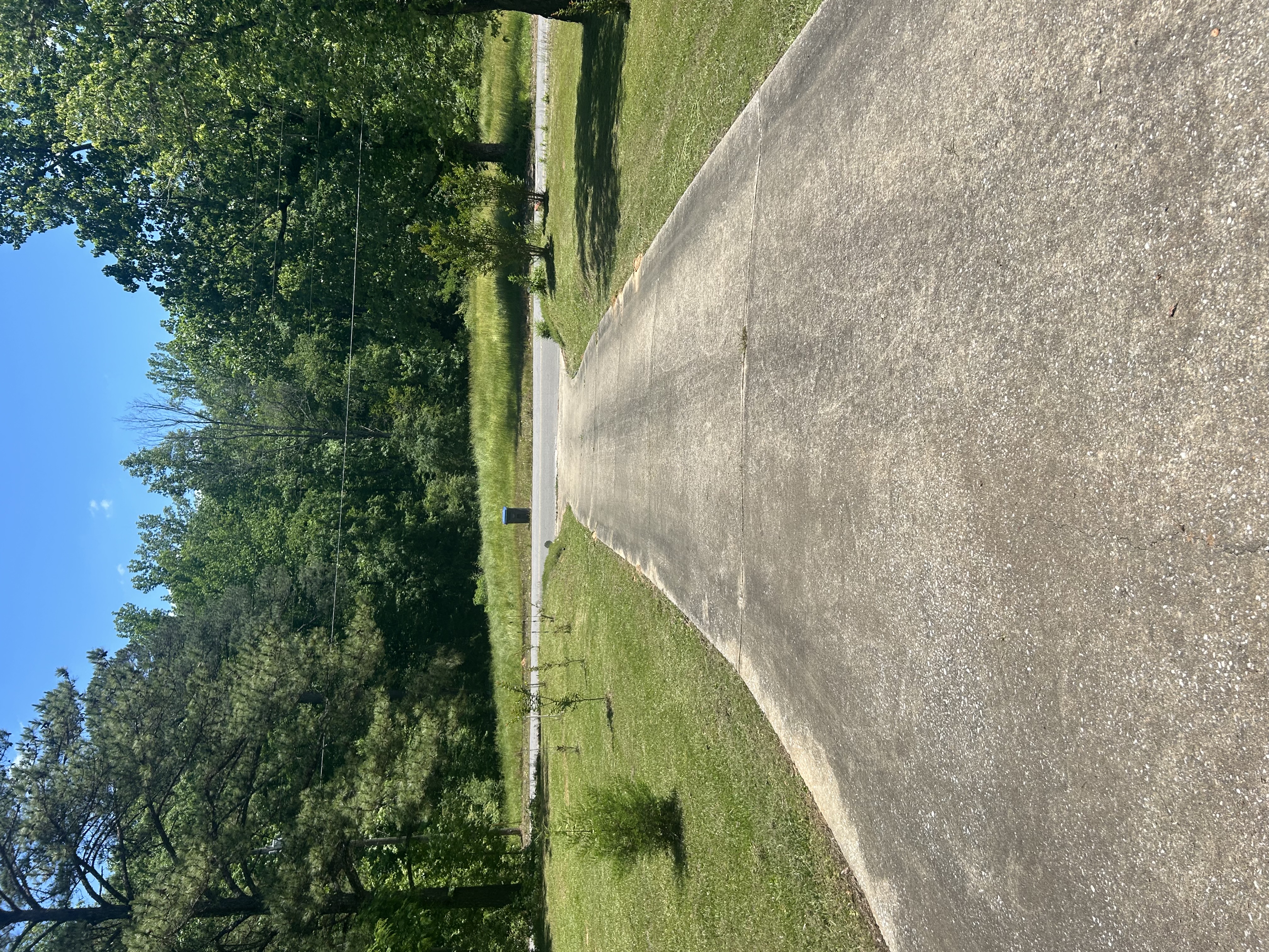 Avatar for P&E Lawn Seevice