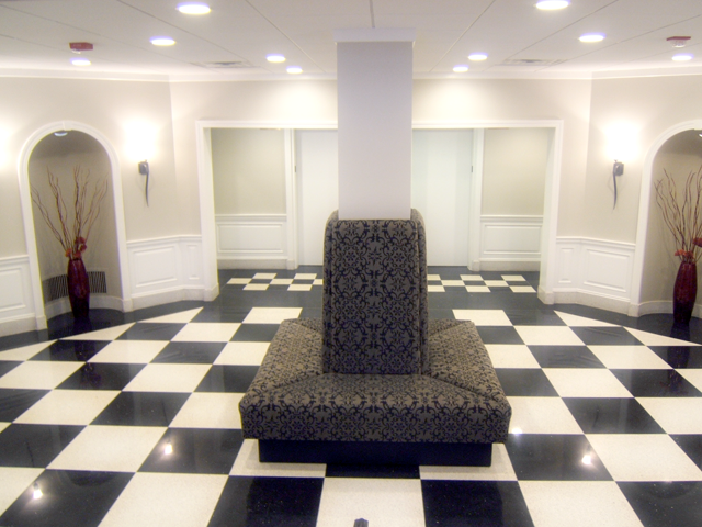 Avatar for Yi's Upholstery Interiors