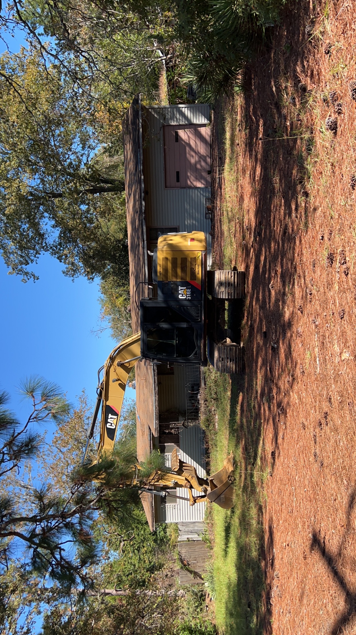 Avatar for SH land clearing and excavating